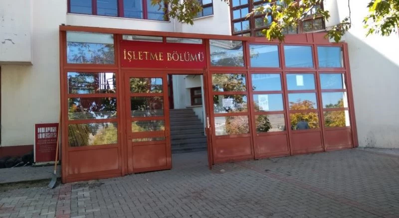 DPÜ İİBF İngilizce İşletme Bölümünü açıyor
