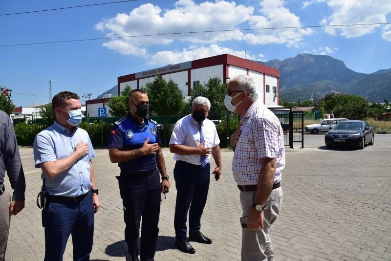 Başkanvekili Güzgülü, nöbetçi birimlerle bayramlaştı
