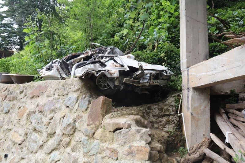 Bakan Kurum, selde kaybolan Batuhan Delihasan’ın ailesini ziyaret etti
