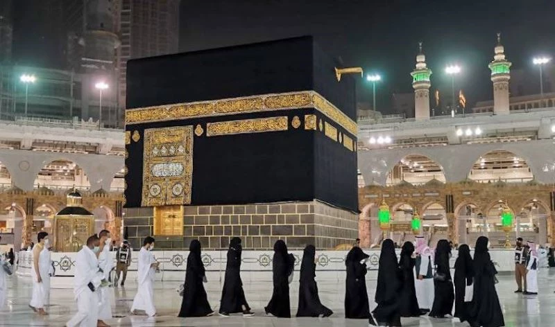 Hacılar ziyaret tavafı için Mescid-i Haram’da
