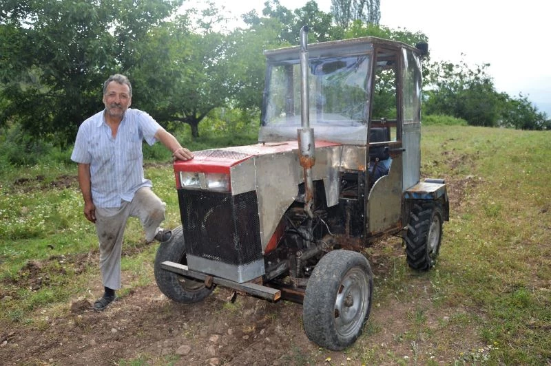 Kendi traktörünü yaptı, hedefinde kepçe var
