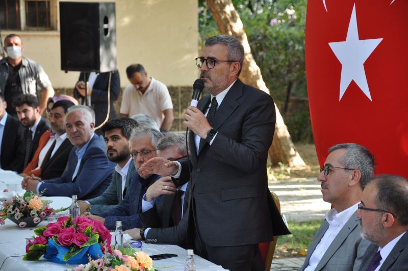AK Parti Genel Başkan Yardımcısı Ünal: “Amerika’nın fonladığı medya kuruluşları Türkiye’nin özgüvenine saldırıyor”
