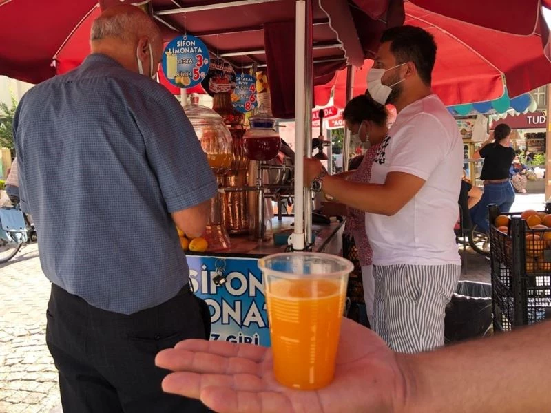 Sifon limonata sıcak havaların değişmezi olmaya devam ediyor
