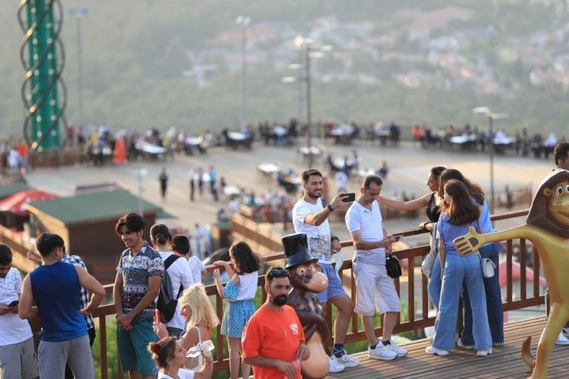 Bayram tatilinin gözdesi Pamukkale oldu
