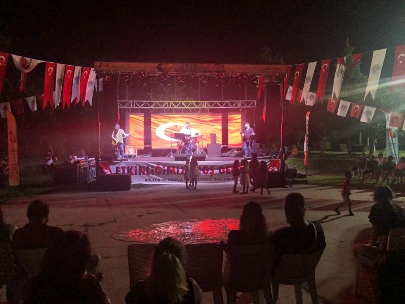 Mersin’de bayram karnaval havasında yaşandı
