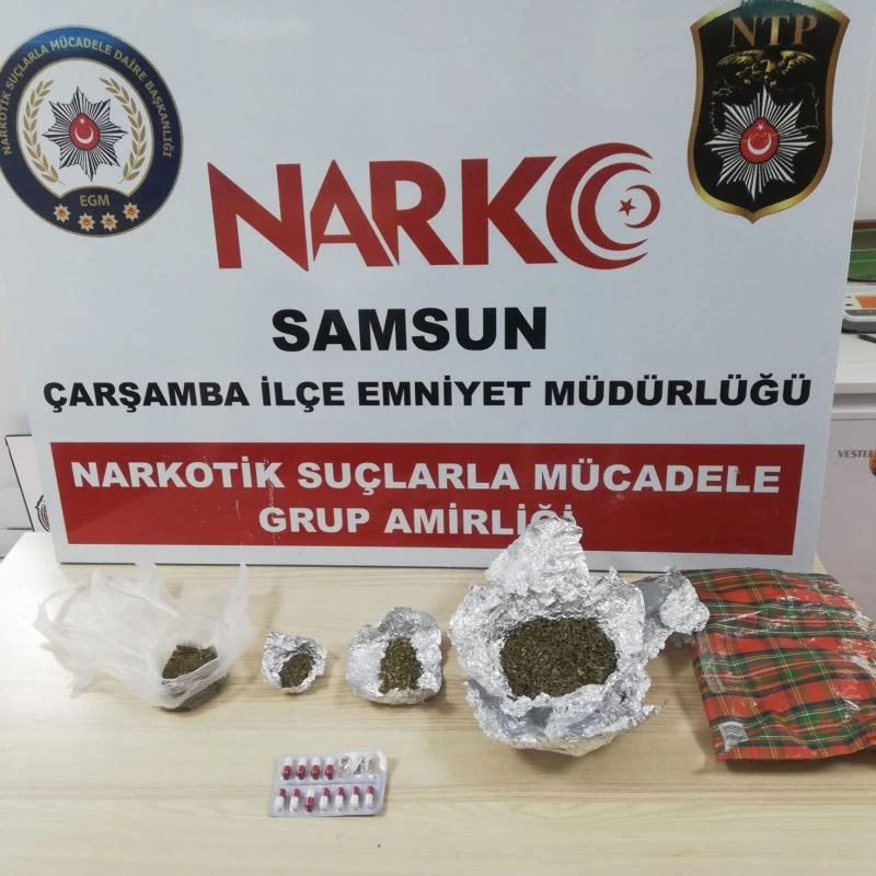 Üst aramasında uyuşturucuyla yakalandı
