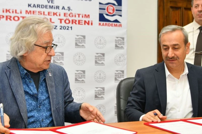 KARDEMİR ve Milli Eğitim genç nesilleri milli üretim ile yetiştirecek
