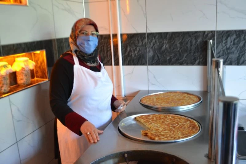 Hayalinde ki börek evini açtı, siparişlere yetişemiyor
