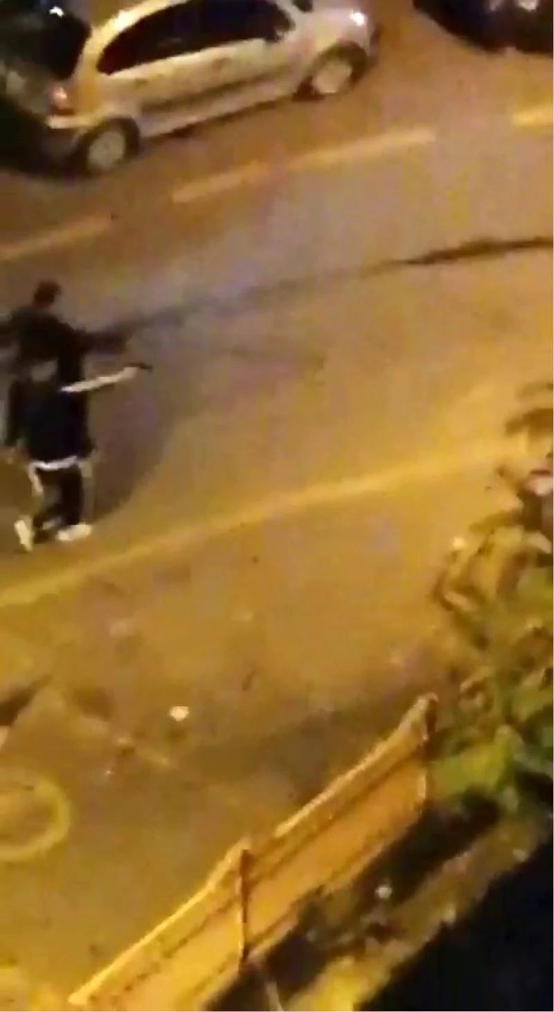 (Özel) İstanbul’da dehşet anları: Tartıştığı kişinin arkasından kurşun yağdırdı
