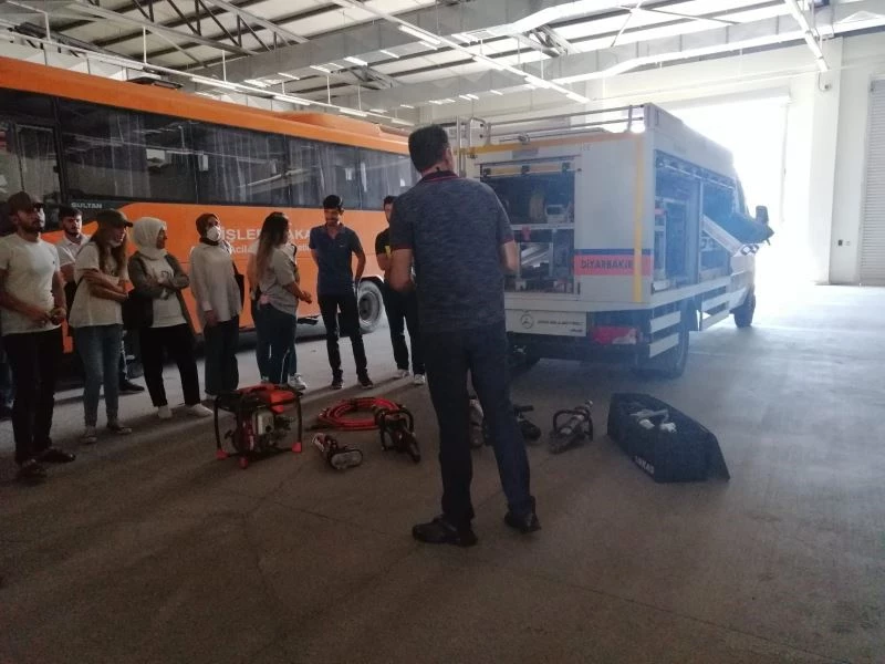 Diyarbakır AFAD gönüllülerinin afetlere hazırlıklarını sürdürüyor
