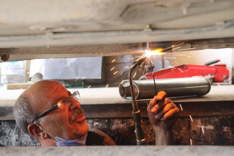  Egzoz tamirinde geçen yarım asır
