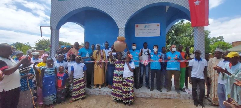 Türkiye Diyanet Vakfı 13 ülkede 96 su kuyusu ve vakıf çeşmesi açtı
