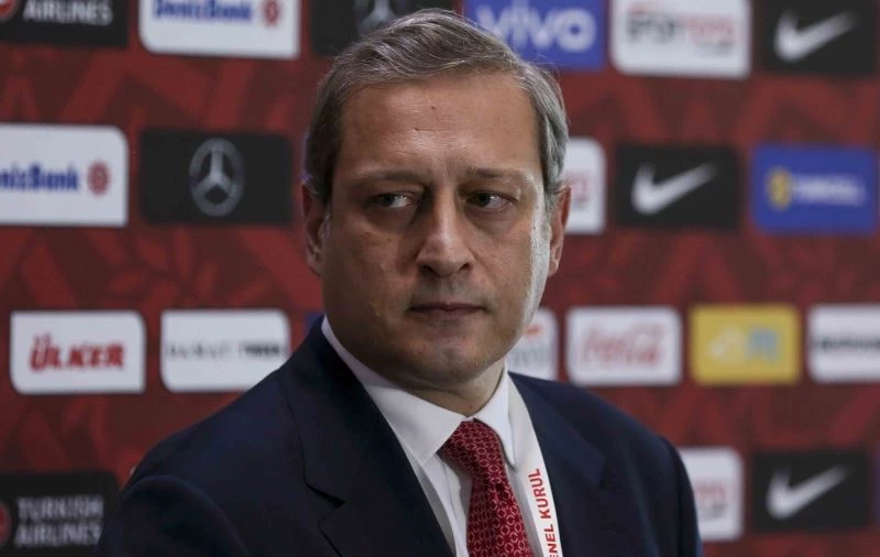 Burak Elmas, “Türk oyuncularımız yetişsin ama bu yabancı sınırıyla olmaz”
