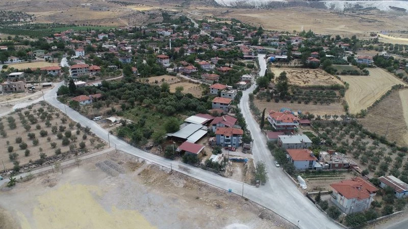 Pamukkale’de yollar güzelleşti

