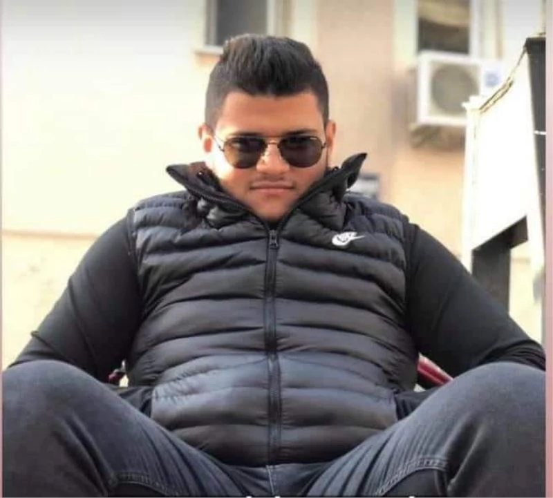 İzmir’de arefe günü kaza yapan genç verdiği yaşam mücadelesini kaybetti
