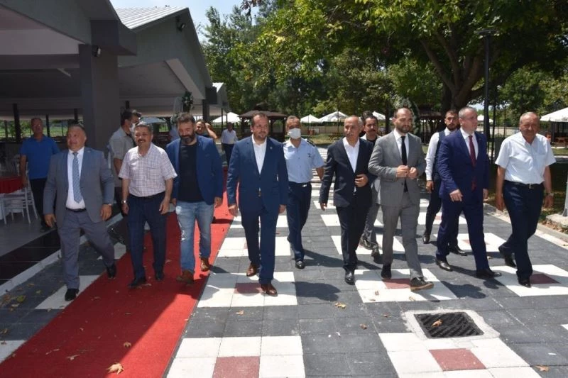 ‘Cumhur’dan yatırım turu
