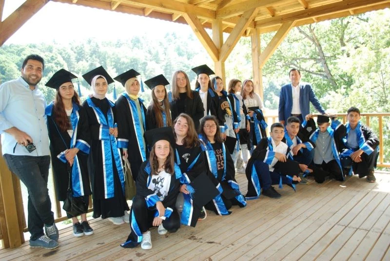 Şehit Zafer Koyuncu İmam Hatip Ortaokulu’ndan anlamlı mezuniyet etkinliği
