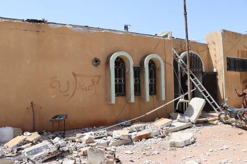 Rus savaş uçakları, sivil savunma merkezini hedef aldı: 5 yaralı
