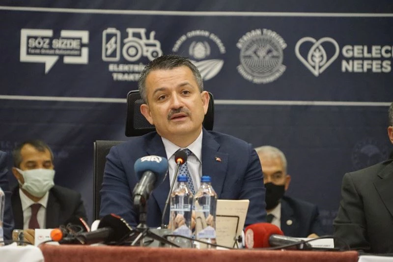 Tarım ve Orman Bakanı Pakdemirli: “Türkiye’nin gündeminden ithal hayvanı çıkarttık”

