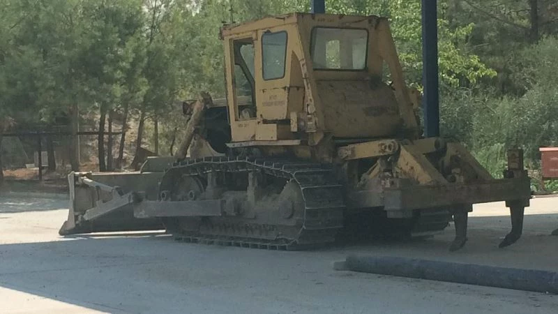 Manavgat’ta telef olan hayvanlar gömülüyor
