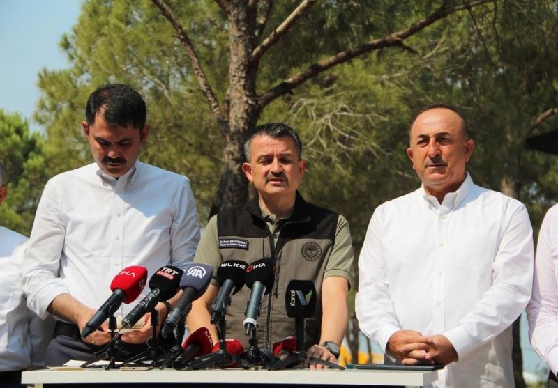 Bakan Çavuşoğlu’ndan sabotaj iddiası üzerine yaşanan linç girişimine yönelik açıklama
