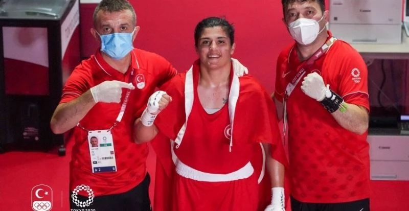 Busenaz Sürmeneli, Tokyo’da madalyayı garantiledi
