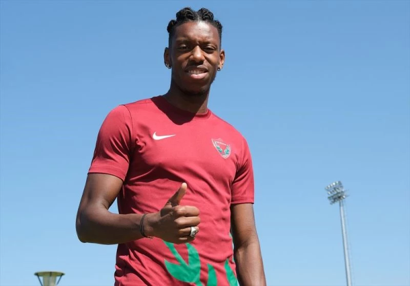 Hatayspor, sol kanat oyuncusu Dylan Saint-Louis