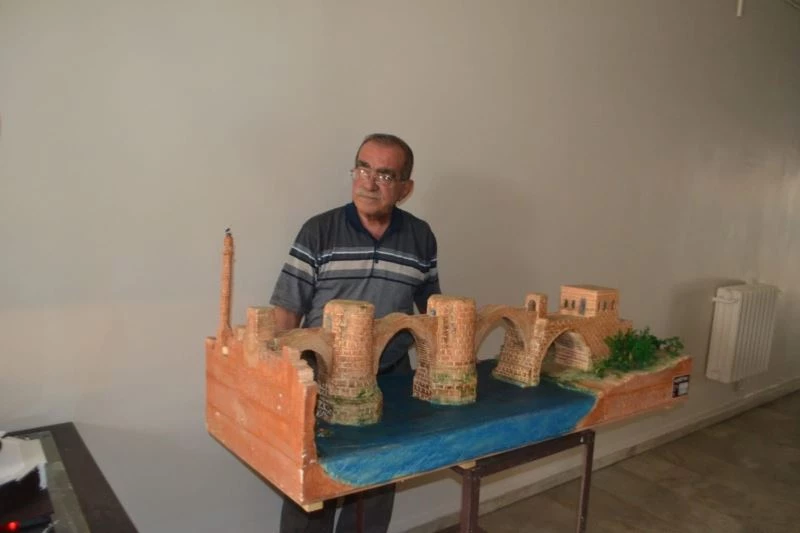 Batmanlı minyatür sanatçısı yaptığı maketlerle göz dolduruyor
