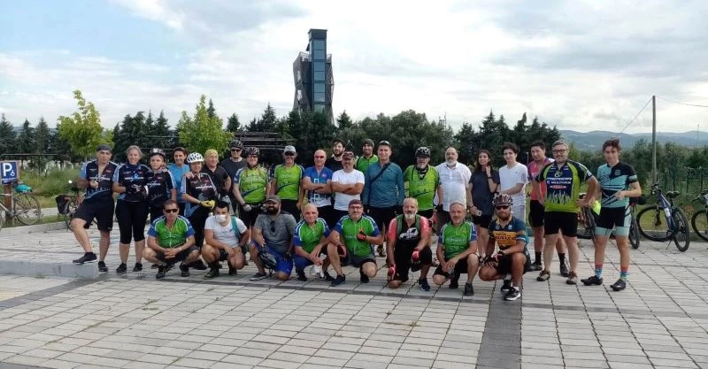 Bisikletçiler, Hersek Lagününe hayran kaldı
