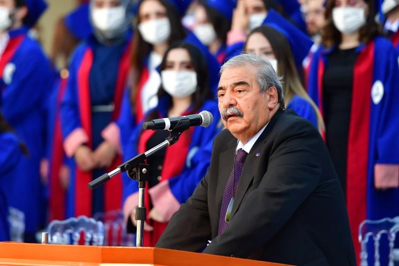 Yaralar iyilikle sarılıyor
