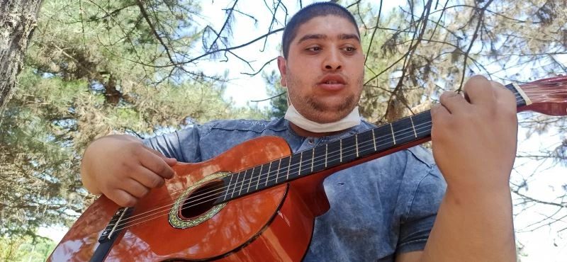 Özel öğrenci, arkadaşları onunla alay edince bakın ne yaptı
