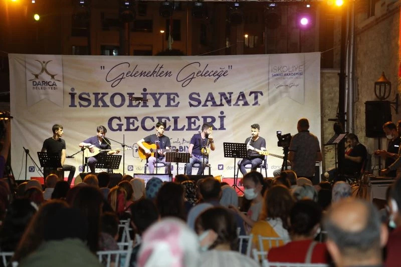 Kursiyerlerin hünerleri sahnede sergilendi
