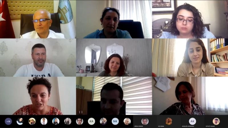 Uzunköprü MYO’da çevrim içi mezuniyet heyecanı
