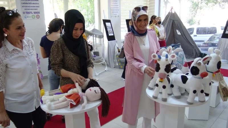 “Emekler Çiçek Açtı” sergisi açıldı
