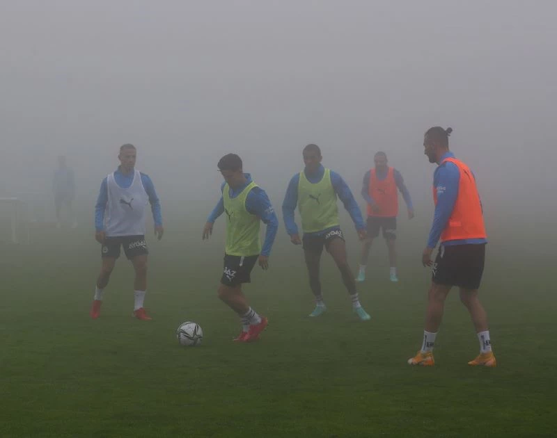 Fenerbahçe, Topuk Yaylası’nda çalışmalarını sürdürüyor
