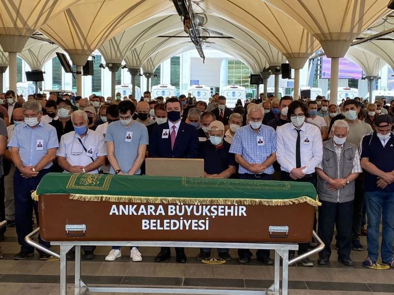 St. Petersburg Başkonsolosu Yorulmaz toprağa verildi
