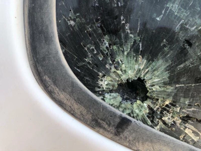 Teröristlerden ambulansa keskin nişancı saldırısı
