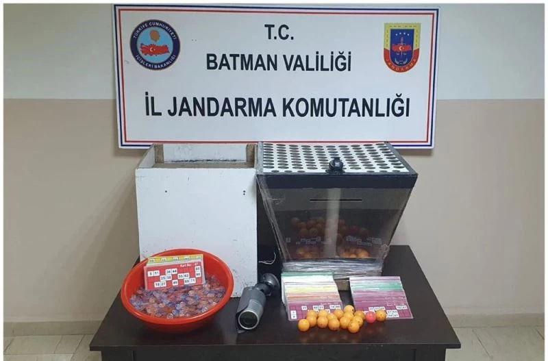 Batman’da kumar oynayan 19 kişiye 37 bin 393 TL para cezası kesildi
