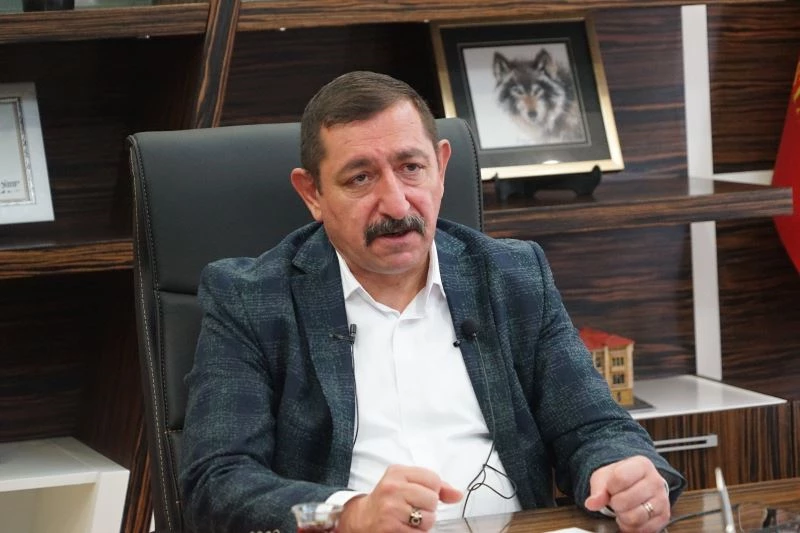 Belediye Başkanı Vidinlioğlu, bütün ticari faaliyetlerini sonlandırdı
