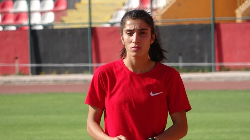 (Özel haber) Türkiye rekortmeni milli sporcu Nevin İnce Avrupa Şampiyonası’na hazır
