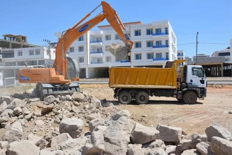 Ergani Belediyesi moloz kirliliğinin önlenmesi için çalışıyor
