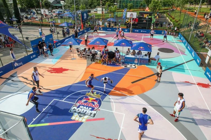 Red Bull Half Court’ta final zamanı
