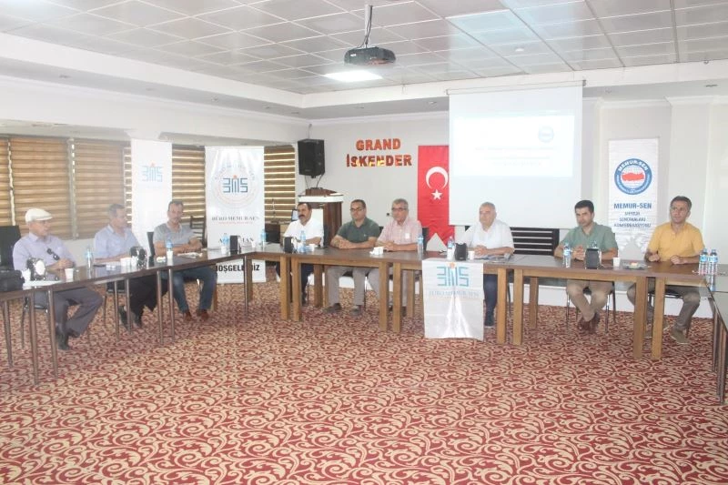 Ergen ve yönetimi basın mensuplarıyla bir araya geldi
