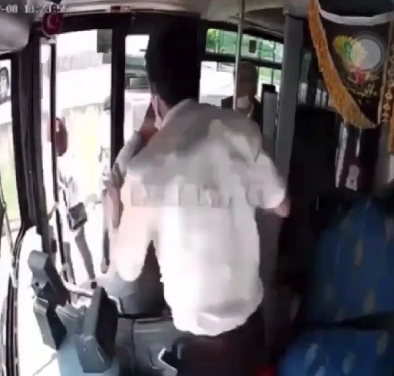 Şoför ve yolcu kavgasının yeni görüntüleri ortaya çıktı
