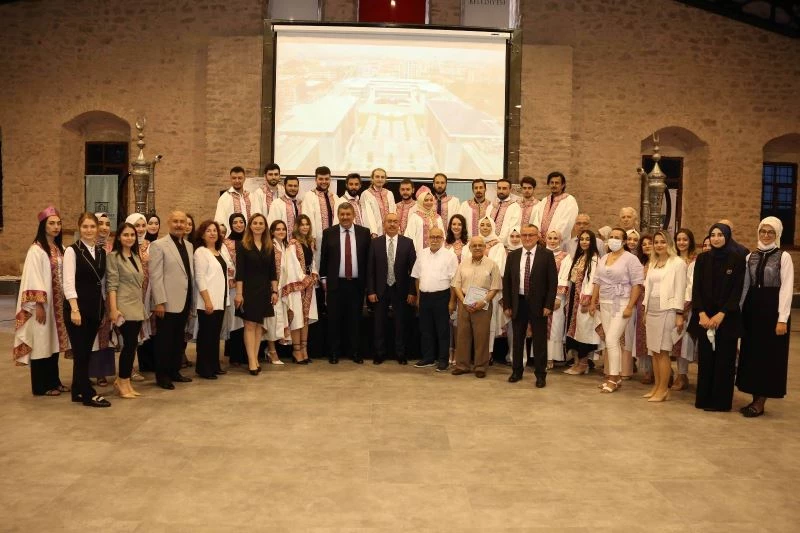 Meram mimar adaylarının bitirme projesi oldu
