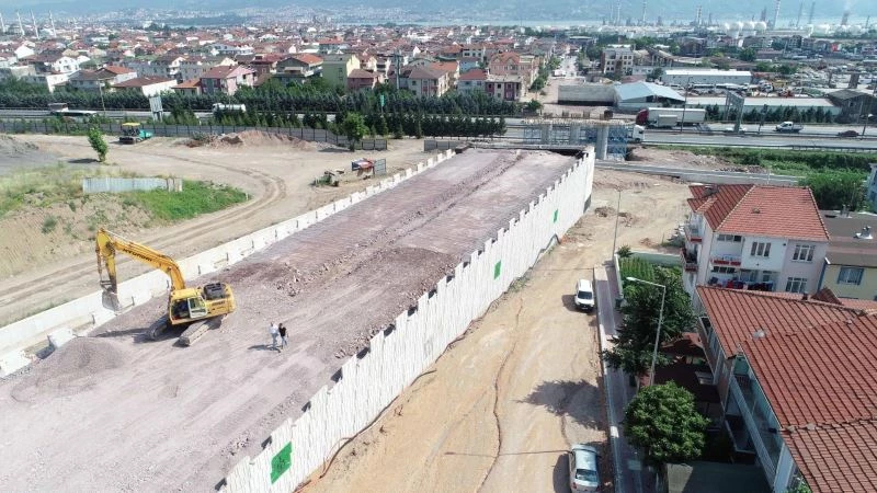 İlimtepe otoyol geçiş köprüsü ulaşımı rahatlatacak
