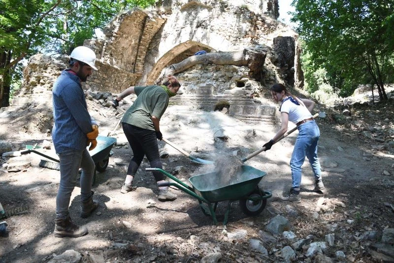 Kurşunlu Manastırı Kuşadası’nda inanç turizminin yeni adresi olacak
