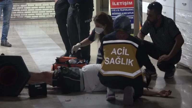 Kavgada tabancasını kaptırdı, bacağından vuruldu
