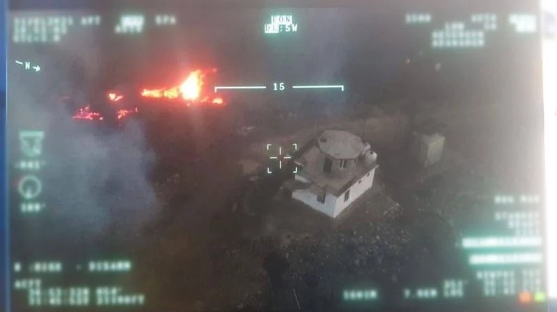 AKSUNGUR İHA sayesinde, yangında fark edilen 3 kule çalışanı alevlerin arasından kurtarıldı
