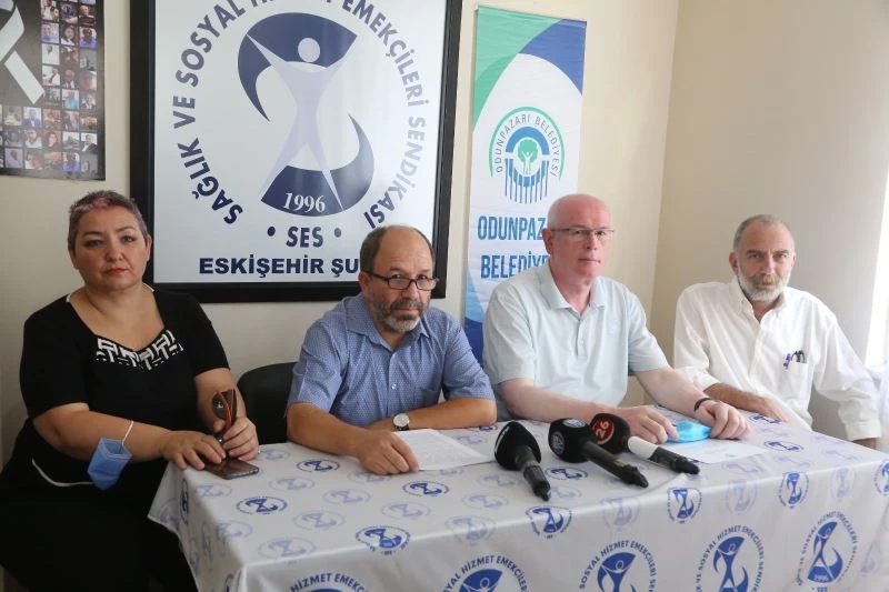 Sağlık Emekçileri İçin Ulusal Şiir Ödülü’nün kazananı Murat Kahveci oldu
